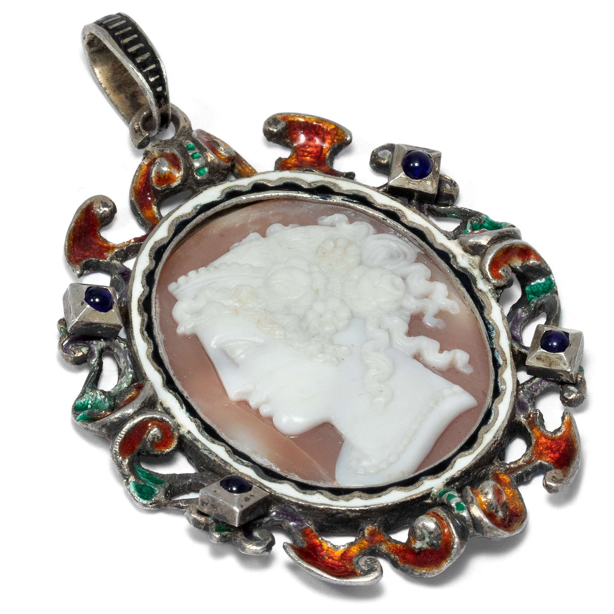 603533-hofer-antikschmuck-Antiker-Anhaenger-aus-emailliertem-Silber-mit-Gemme-der-Flora-Grossbritannien-um-1870-Erinnerung-an-Holbeins-Zeiten_1