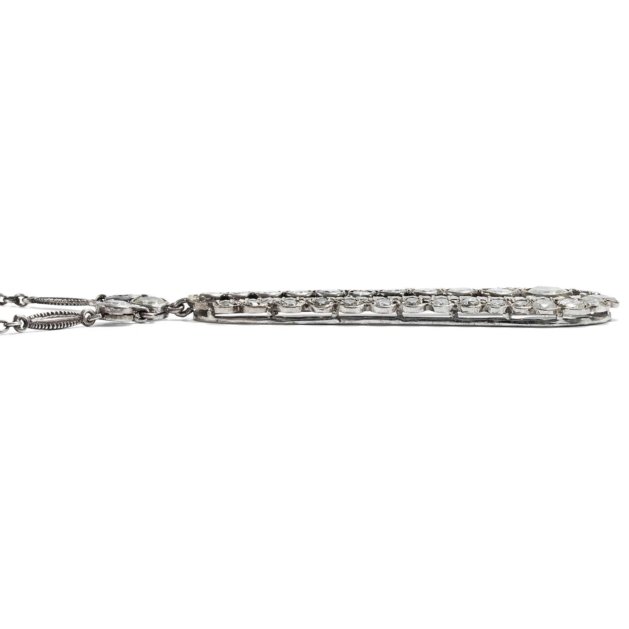 613490-hofer-antikschmuck-Wunderbare-vintage-Demi-Parure-mit-Brillanten-in-Weissgold-um-1950-Erinnerung-an-glanzvolle-Zeiten