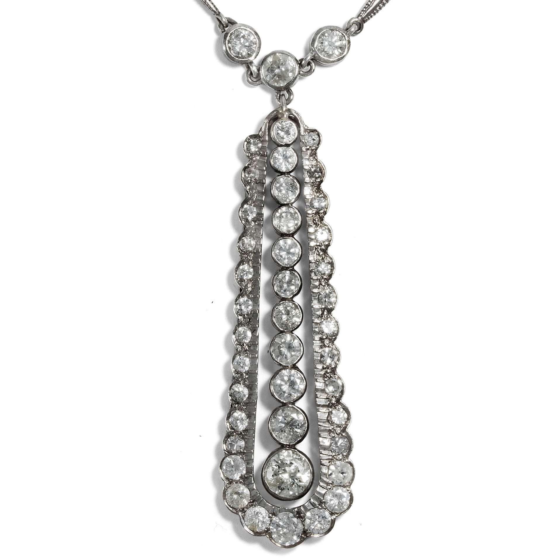 613490-hofer-antikschmuck-Wunderbare-vintage-Demi-Parure-mit-Brillanten-in-Weissgold-um-1950-Erinnerung-an-glanzvolle-Zeiten_3