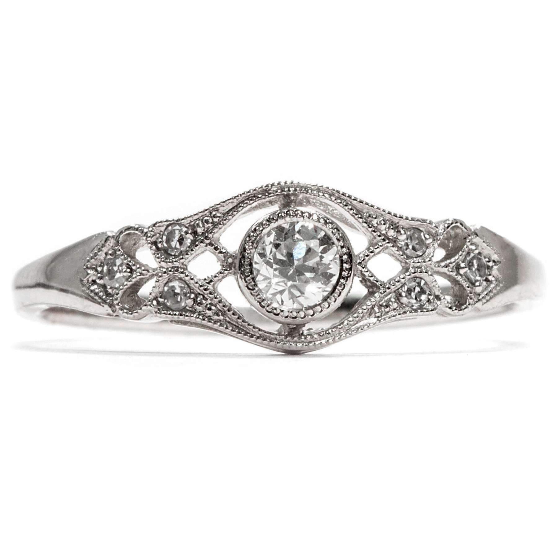 616082-hofer-antikschmuck-Aus-unserer-Werkstatt-Feiner-Platin-Ring-mit-lupenreinem-Diamanten-Lieblingsstueck-in-Platin_1