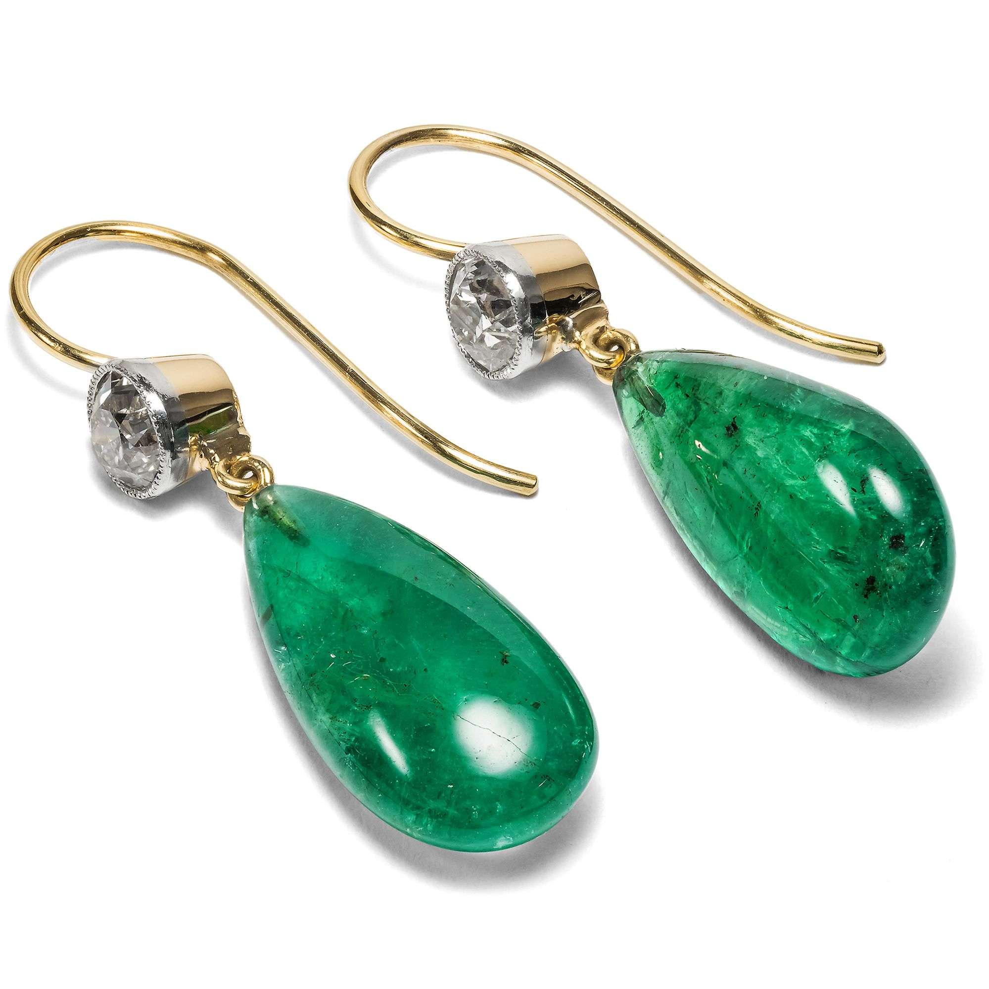 621687-hofer-antikschmuck-Prachtvolle-Smaragd-und-Diamant-Ohrringe-aus-antiken-Elementen-um-1910-2023-Fruehling-in-der-Stadt_2