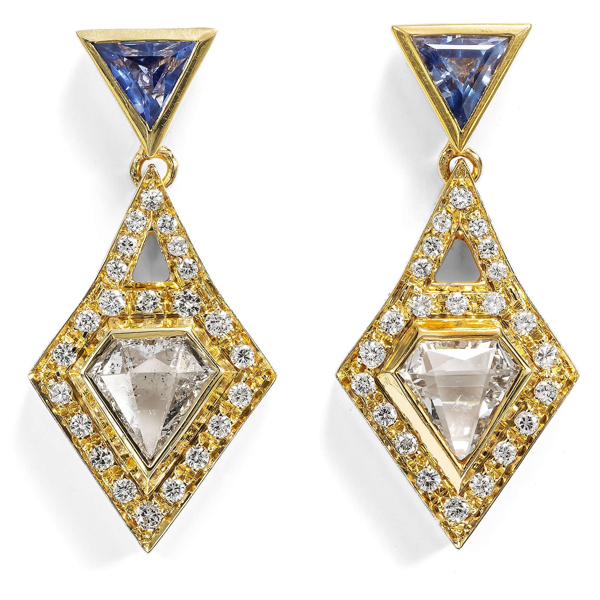 624808-hofer-antikschmuck-Kostbare-vintage-Ohrringe-mit-Saphiren-und-Diamanten-in-Gold-um-1985-A-Girl-s-Best-Friend_2