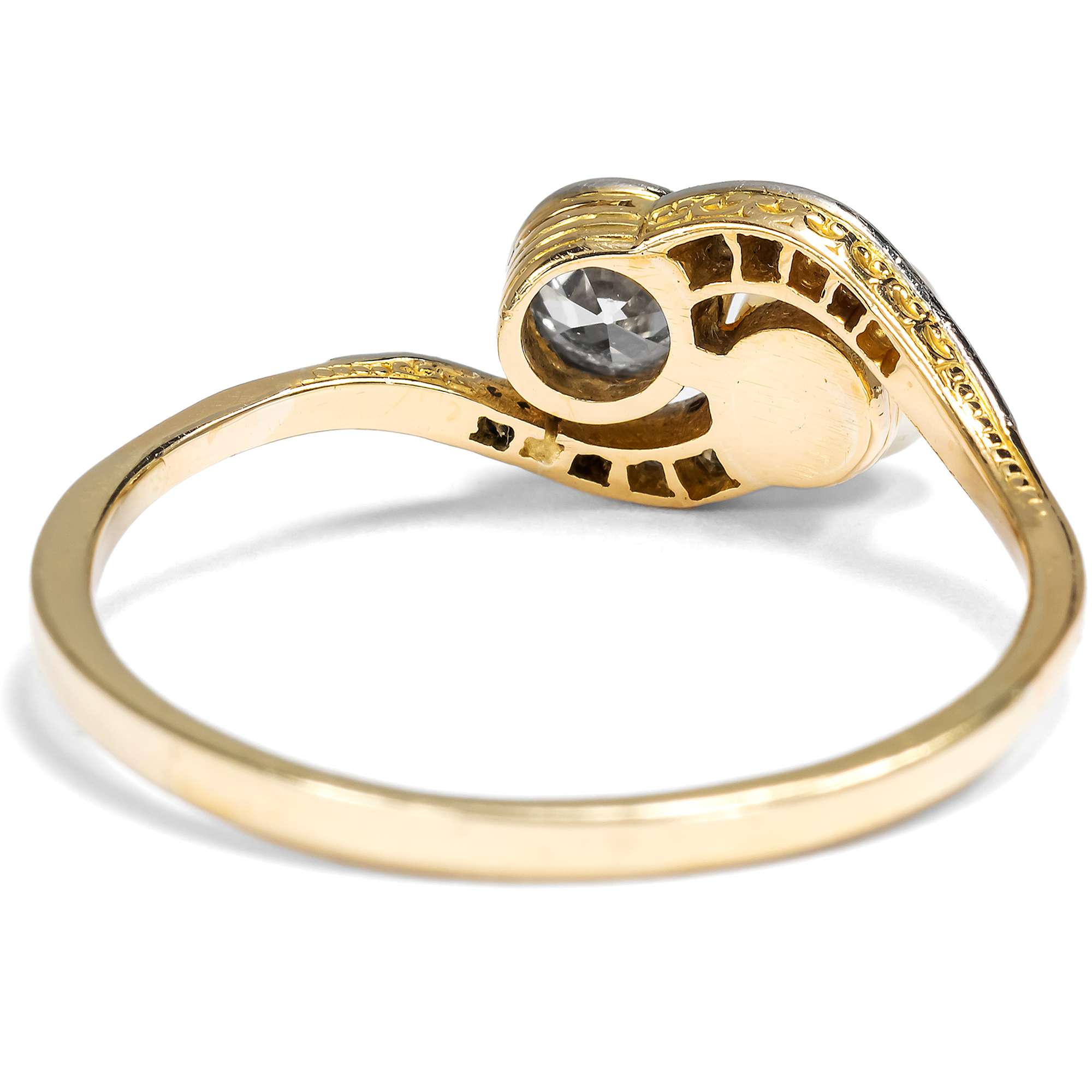 625609-hofer-antikschmuck-Eleganter-antiker-Toi-et-Moi-Ring-mit-Naturperle-und-Diamanten-um-1910-Kostbarkeiten-aus-der-Tiefe_1