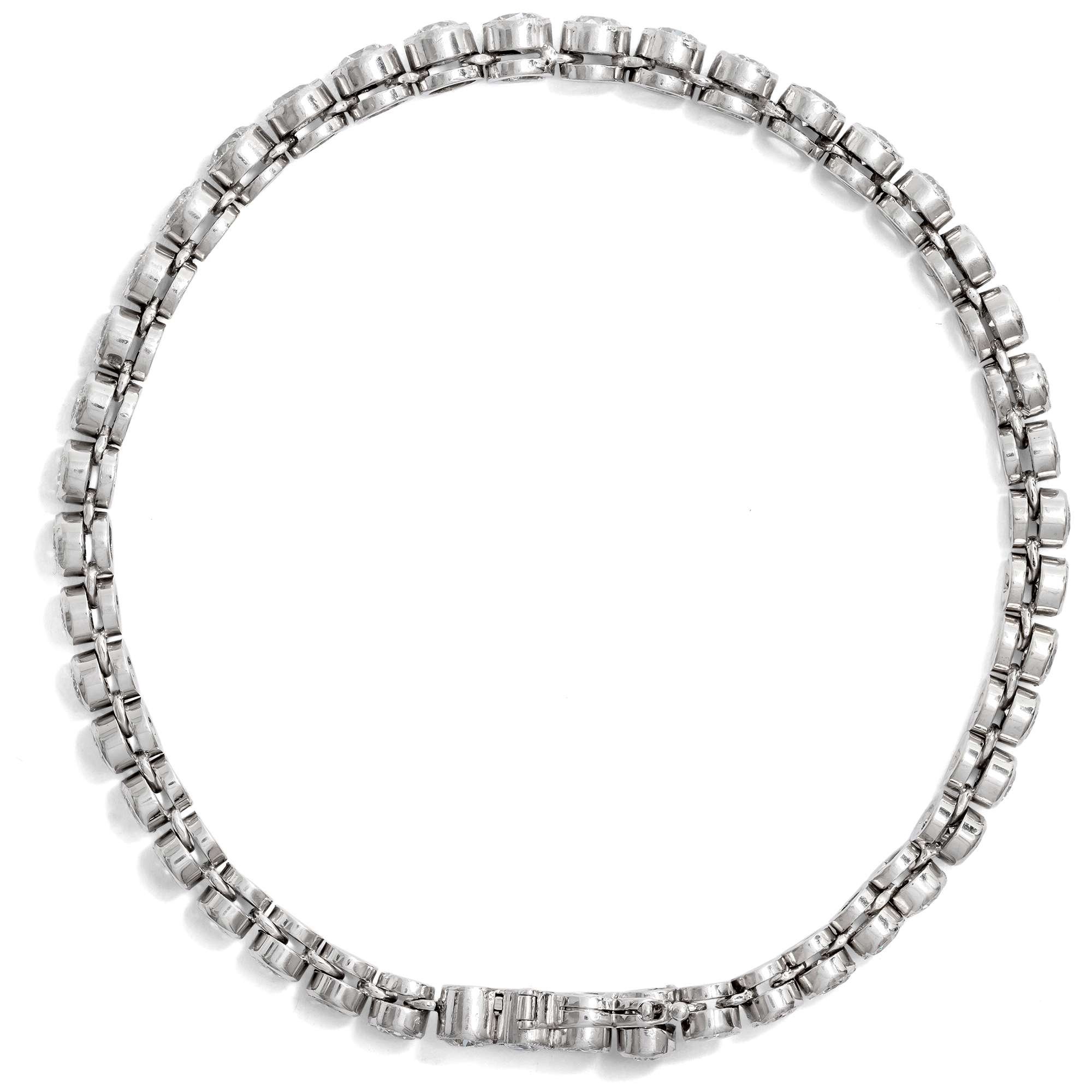 627165-hofer-antikschmuck-Antikes-Rivieren-Armband-aus-Platin-und-6-50-ct-Diamanten-um-1925-Ein-Strom-aus-Licht-und-Zeit_4