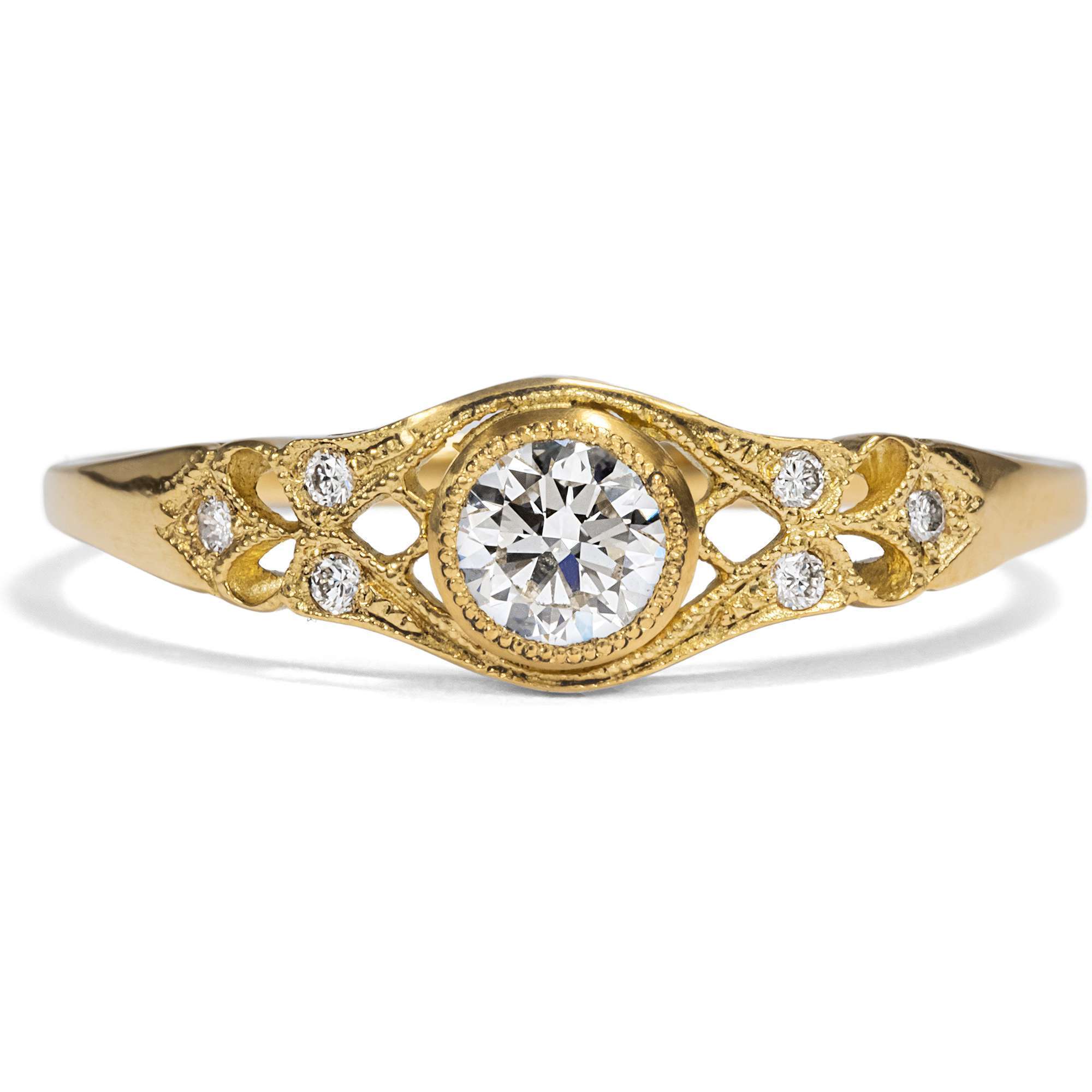 627485-hofer-antikschmuck-Ungetragener-Ring-mit-lupenreinem-0-30-ct-GIA-Brillant-in-Gold-aus-unserer-Werkstatt-Grosses-Lieblingsstueck-in-Gelbgold